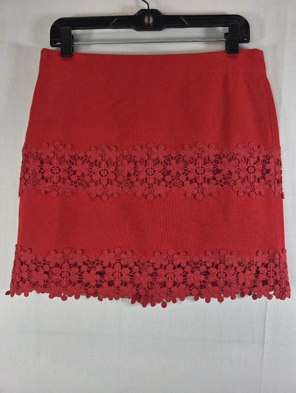 NWT J.Crew Red Floral Crochet Lace Trim Mini Skirt Size 4 (Style A4134)